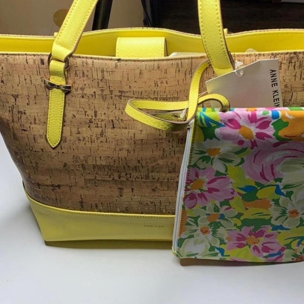 Yellow Anne Klein tote bag with floral pouch